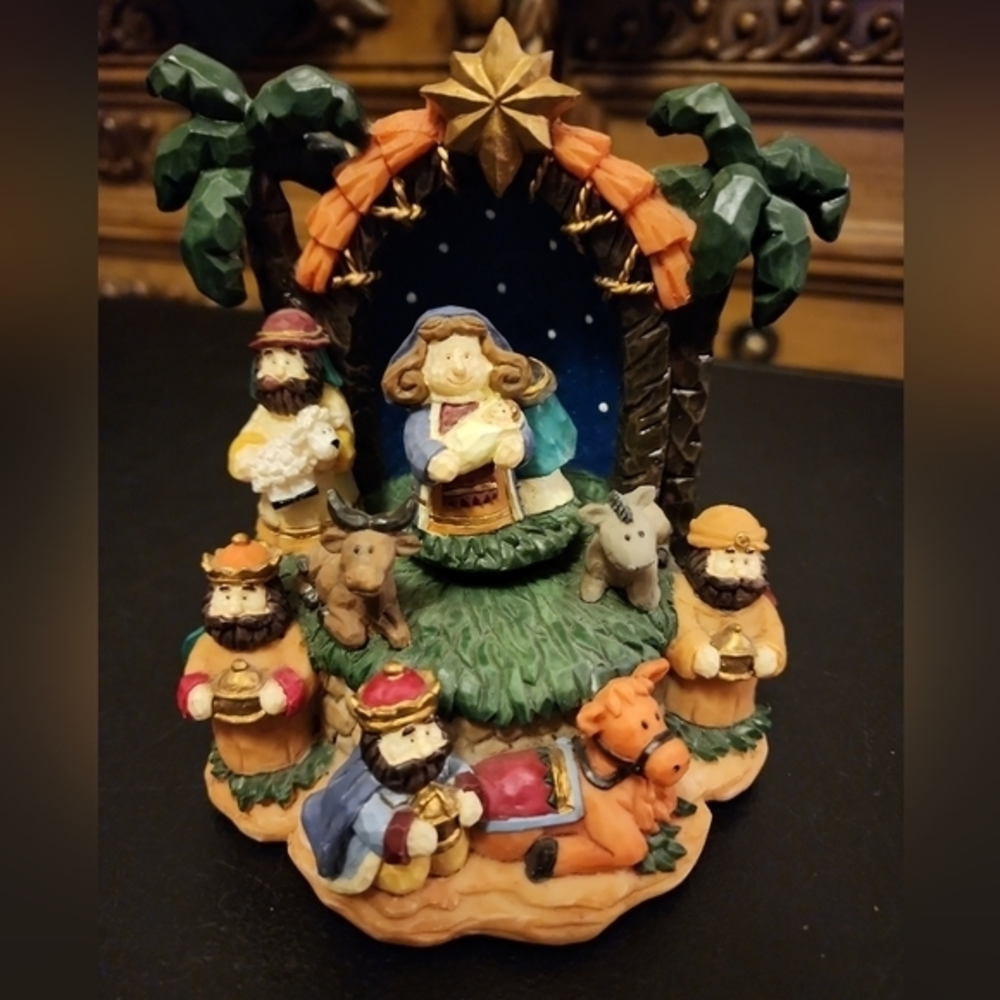 Sankyo Musical Nativity Christmas Rotating Manger Set Cute Vtg.‎